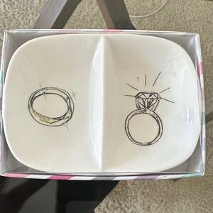Elegant White Ring Dish